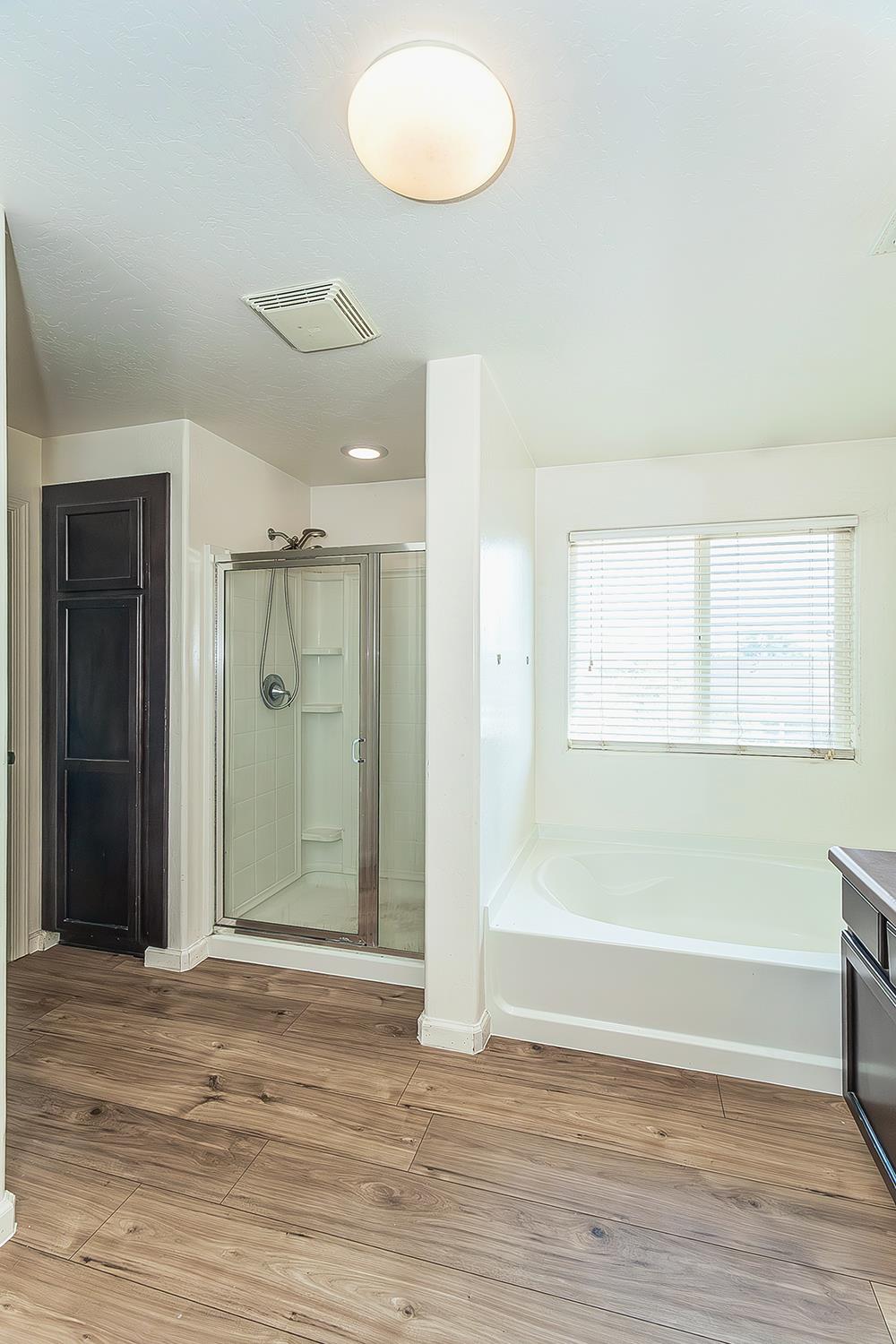 337 S Stanford Ave, Fresno, CA 93727