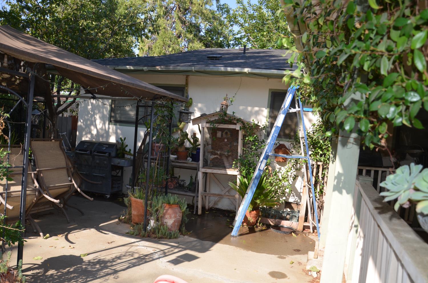 1404 Nevada St, Coalinga, CA 93210