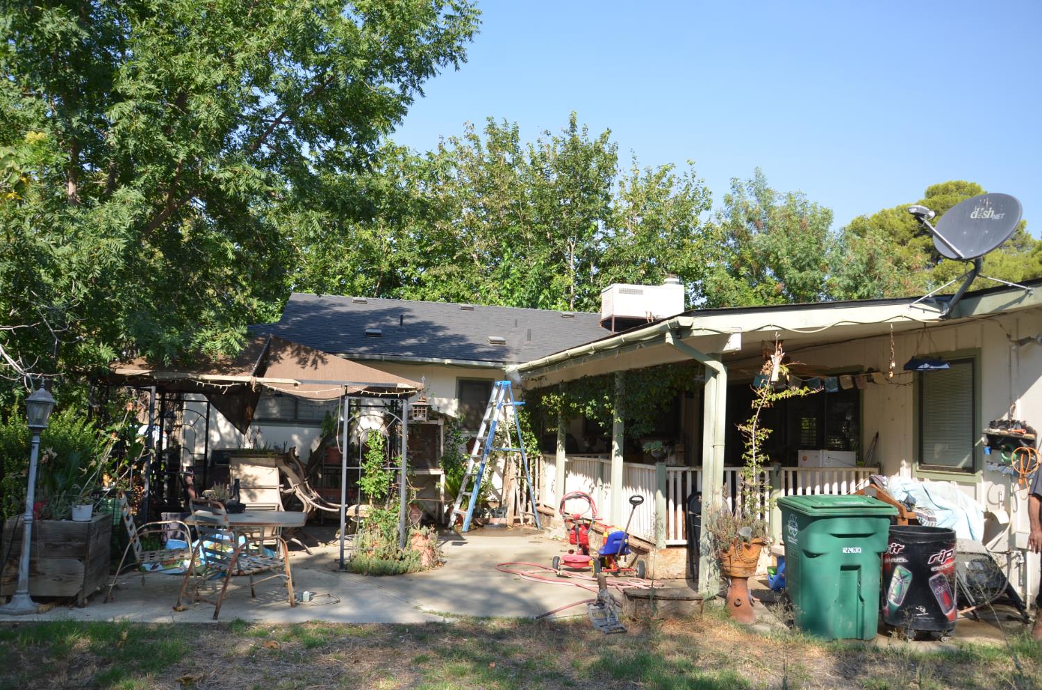 1404 Nevada St, Coalinga, CA 93210