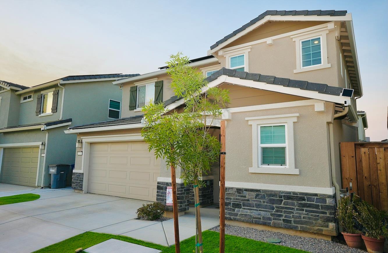 6664 E Washington Ave, Fresno, CA 93727