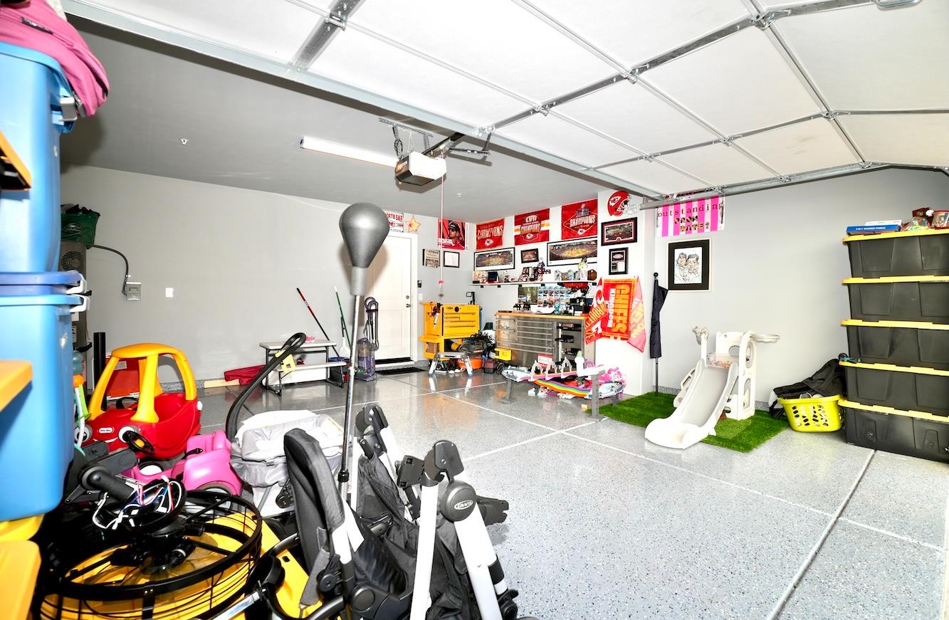 6664 E Washington Ave, Fresno, CA 93727