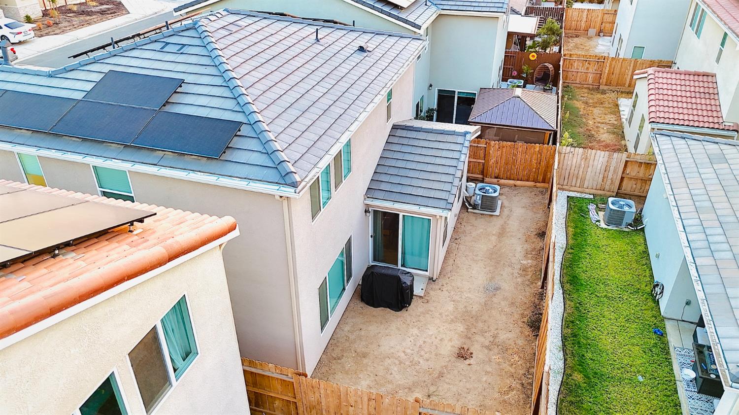 6664 E Washington Ave, Fresno, CA 93727