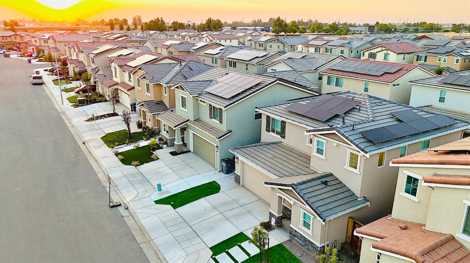 6664 E Washington Ave, Fresno, CA 93727