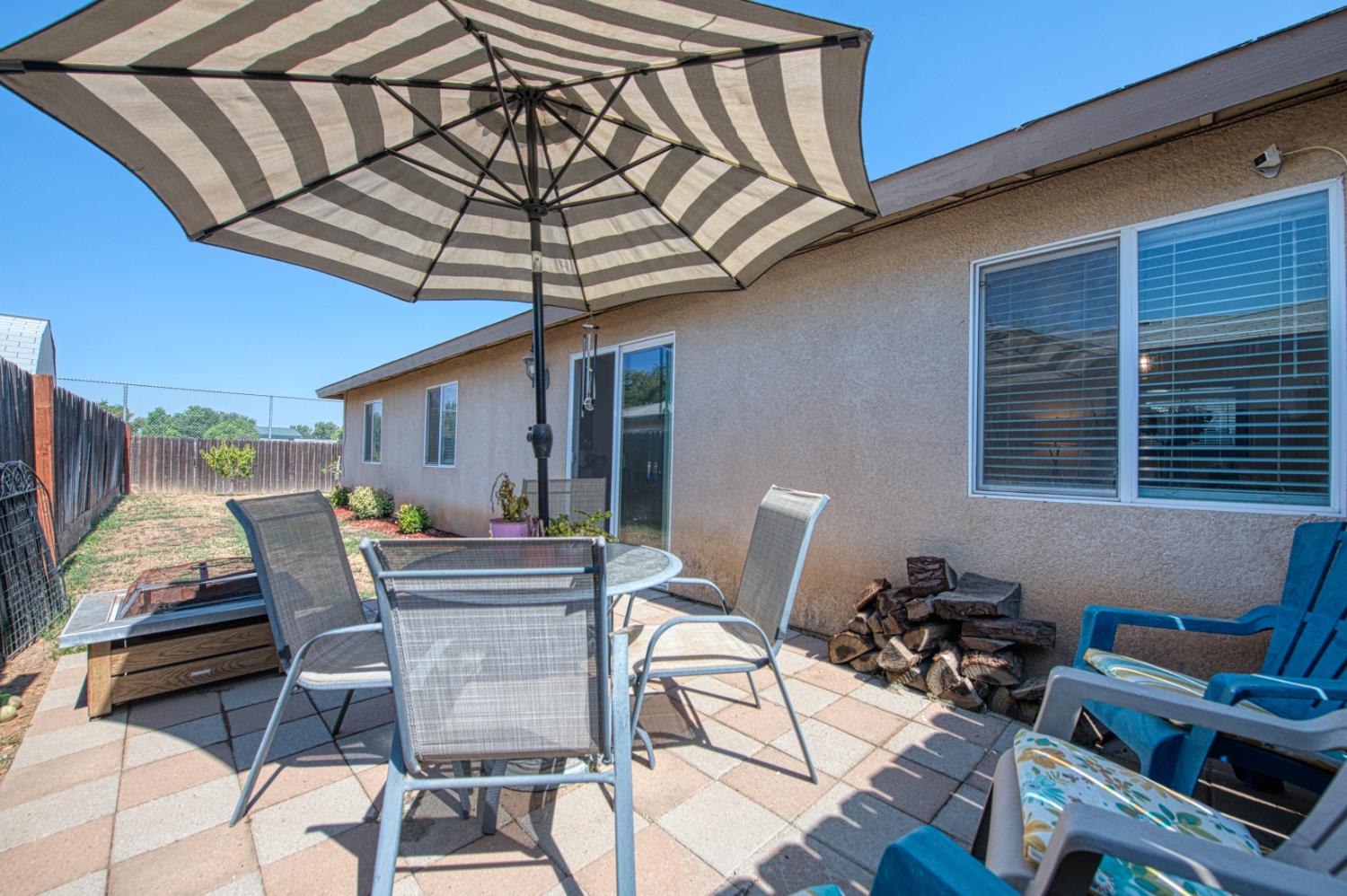 1033 Koufax, Madera, CA 93638