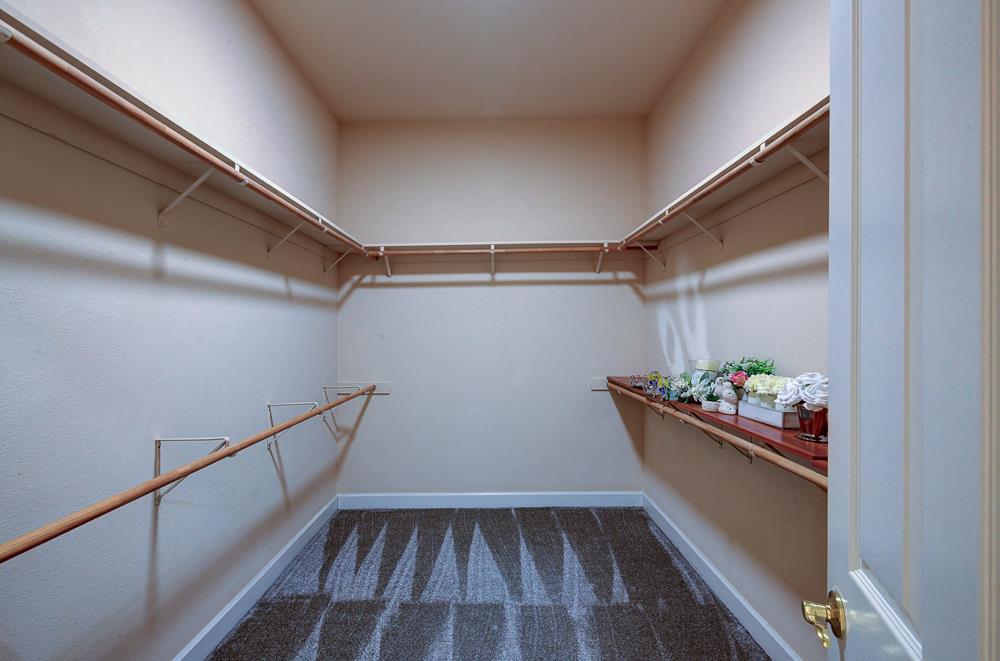 4968 W Pinedale Ave, Fresno, CA 93722