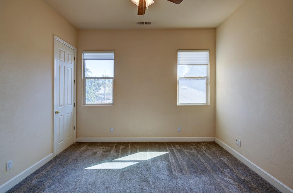 4968 W Pinedale Ave, Fresno, CA 93722