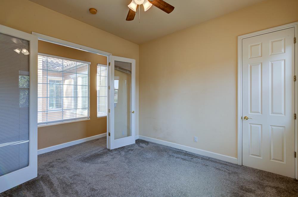 4968 W Pinedale Ave, Fresno, CA 93722