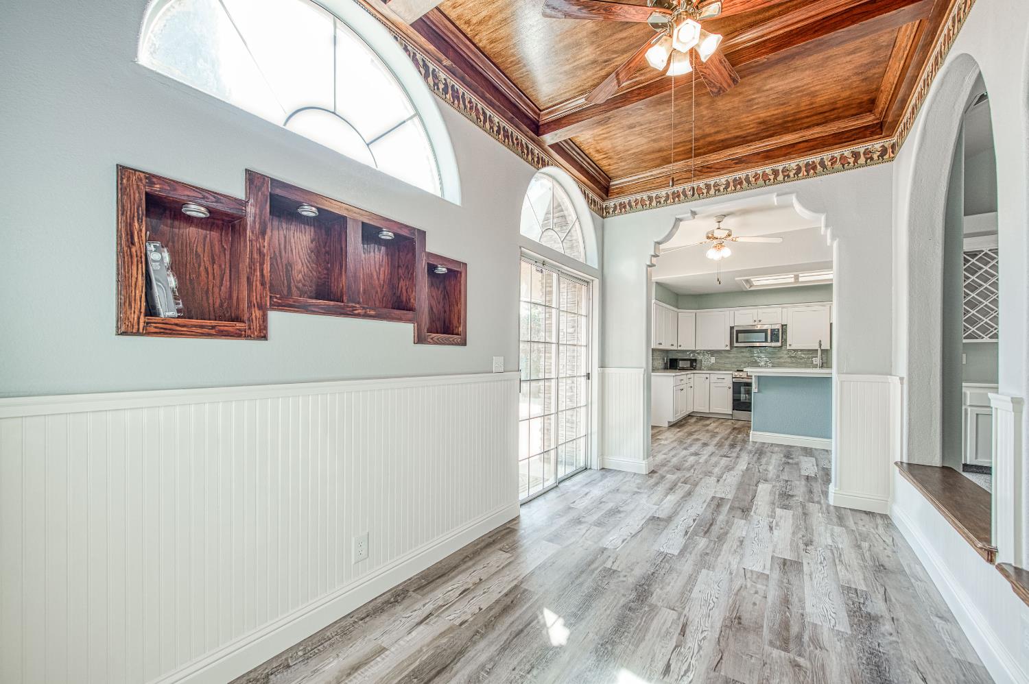 1021 E Niles Ave, Fresno, CA 93720