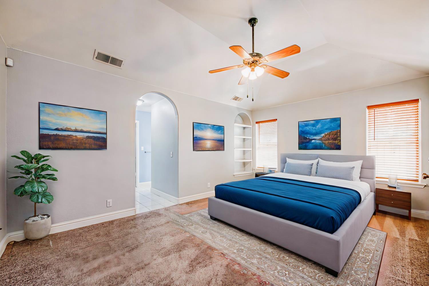 1021 E Niles Ave, Fresno, CA 93720