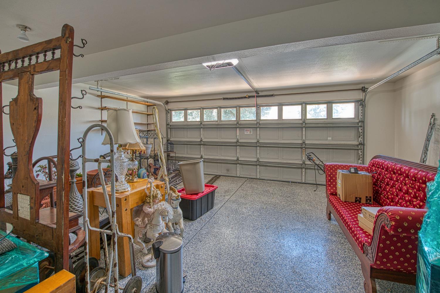 1021 E Niles Ave, Fresno, CA 93720