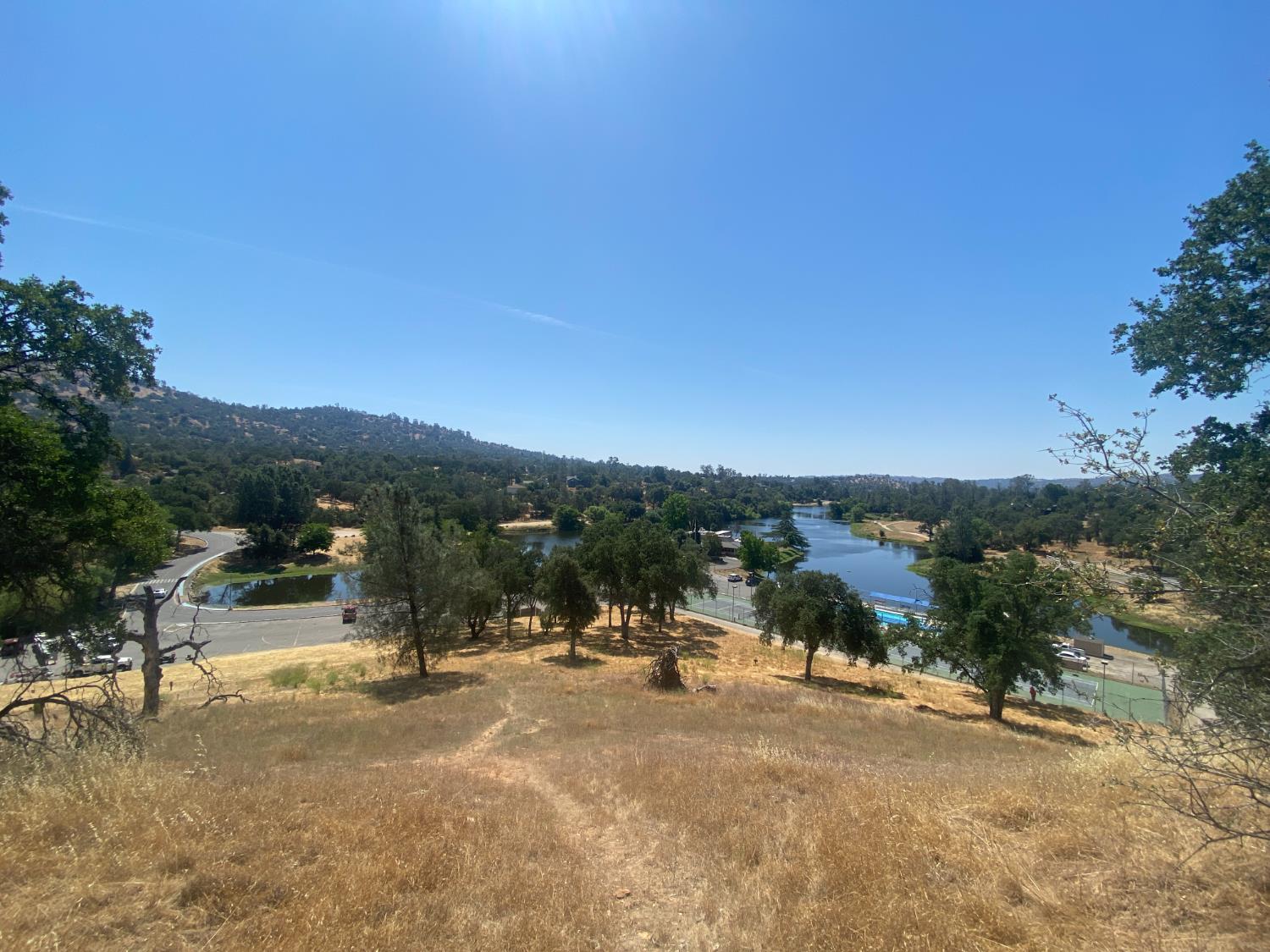 17 Titan Way, Coarsegold, CA 93614