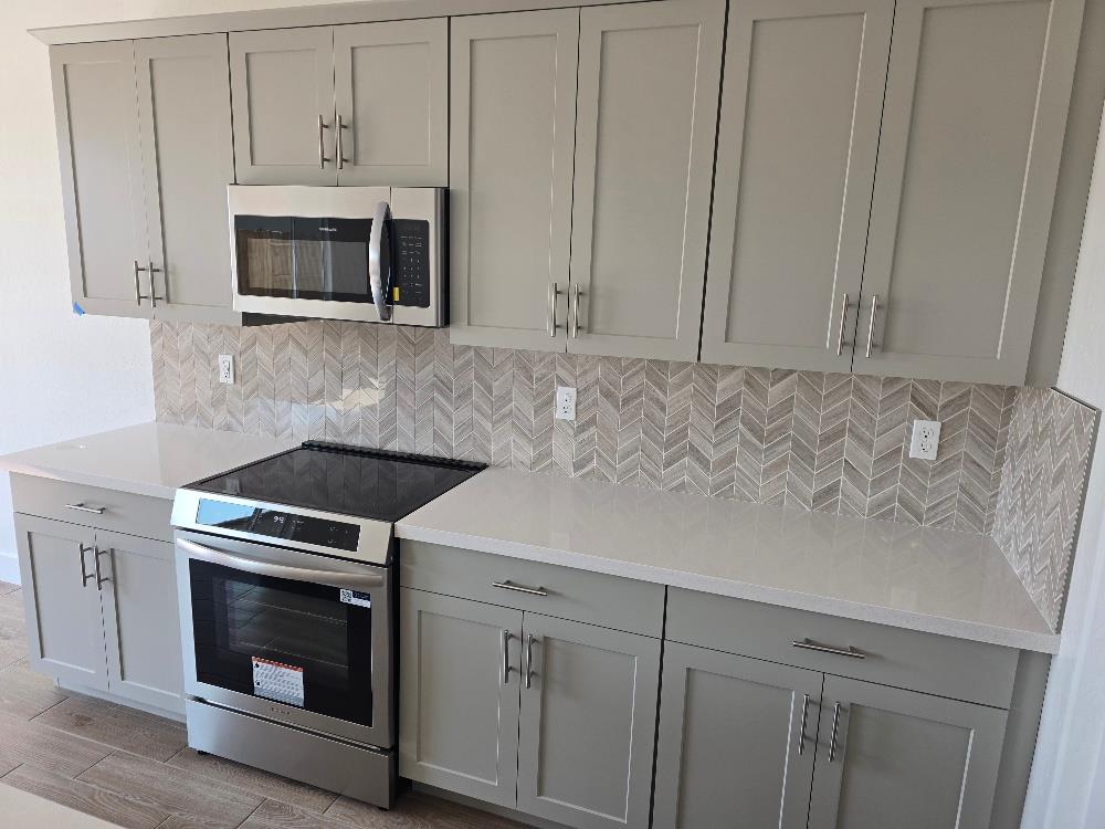 2897 E Corteza Dr, Fresno, CA 93730