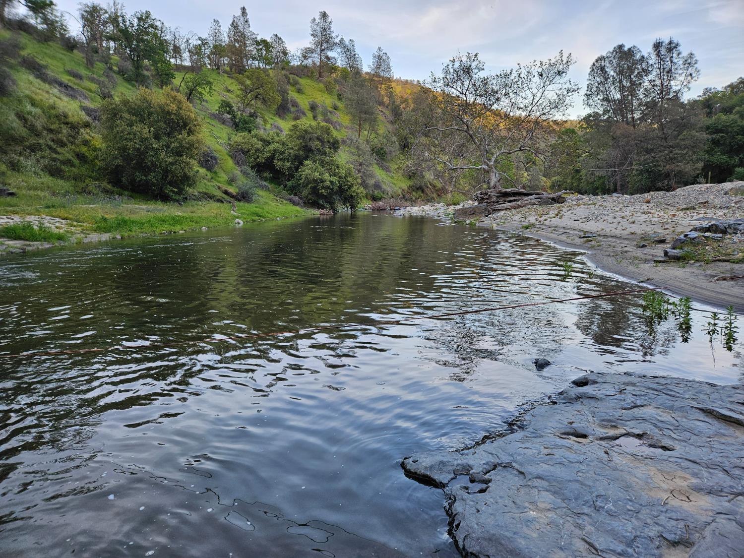 1000 Trimmer Spring Rd, Sanger, CA 93657