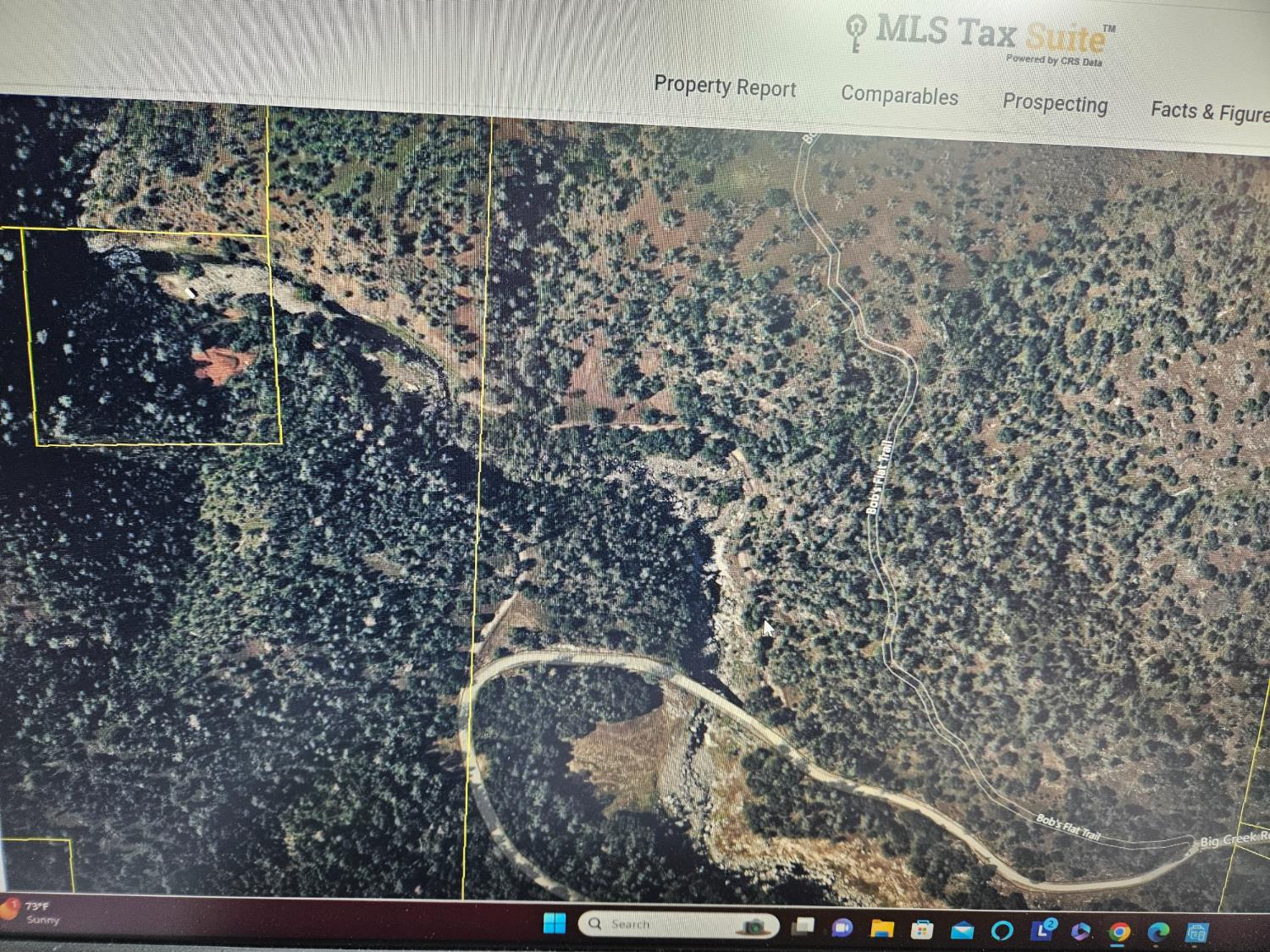 1000 Trimmer Spring Rd, Sanger, CA 93657