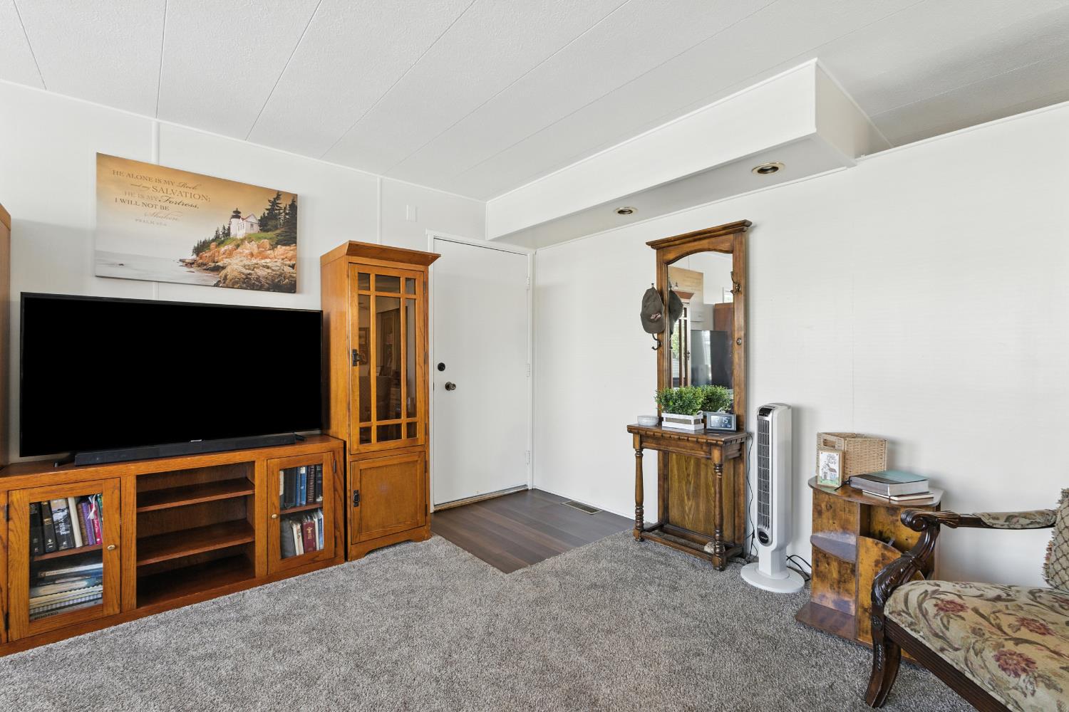 221 W Herndon Ave #87, Pinedale, CA 93650