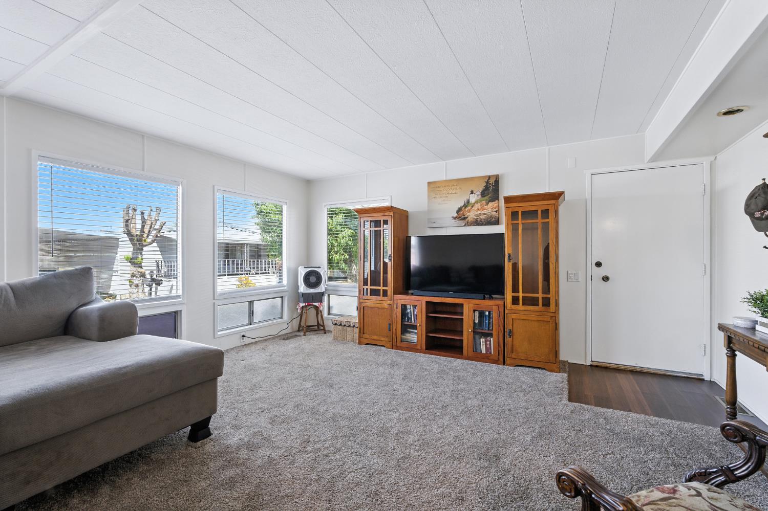 221 W Herndon Ave #87, Pinedale, CA 93650