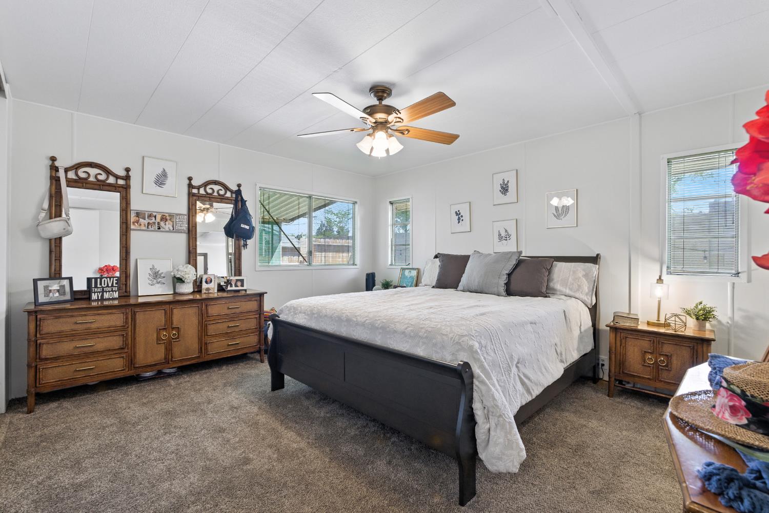 221 W Herndon Ave #87, Pinedale, CA 93650