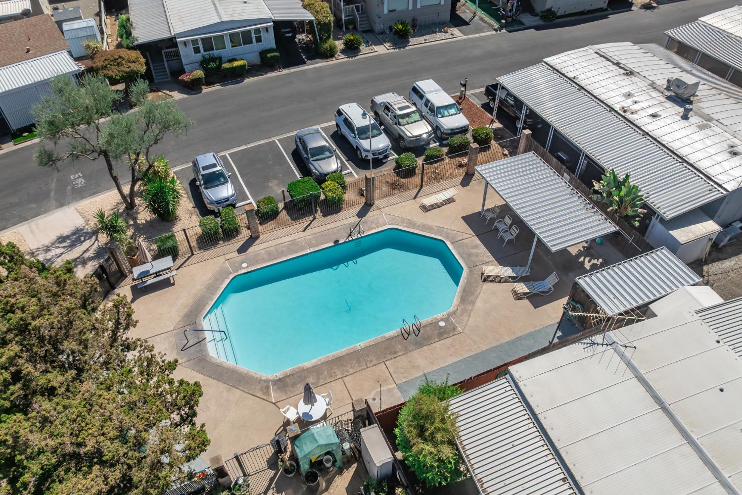 221 W Herndon Ave #87, Pinedale, CA 93650