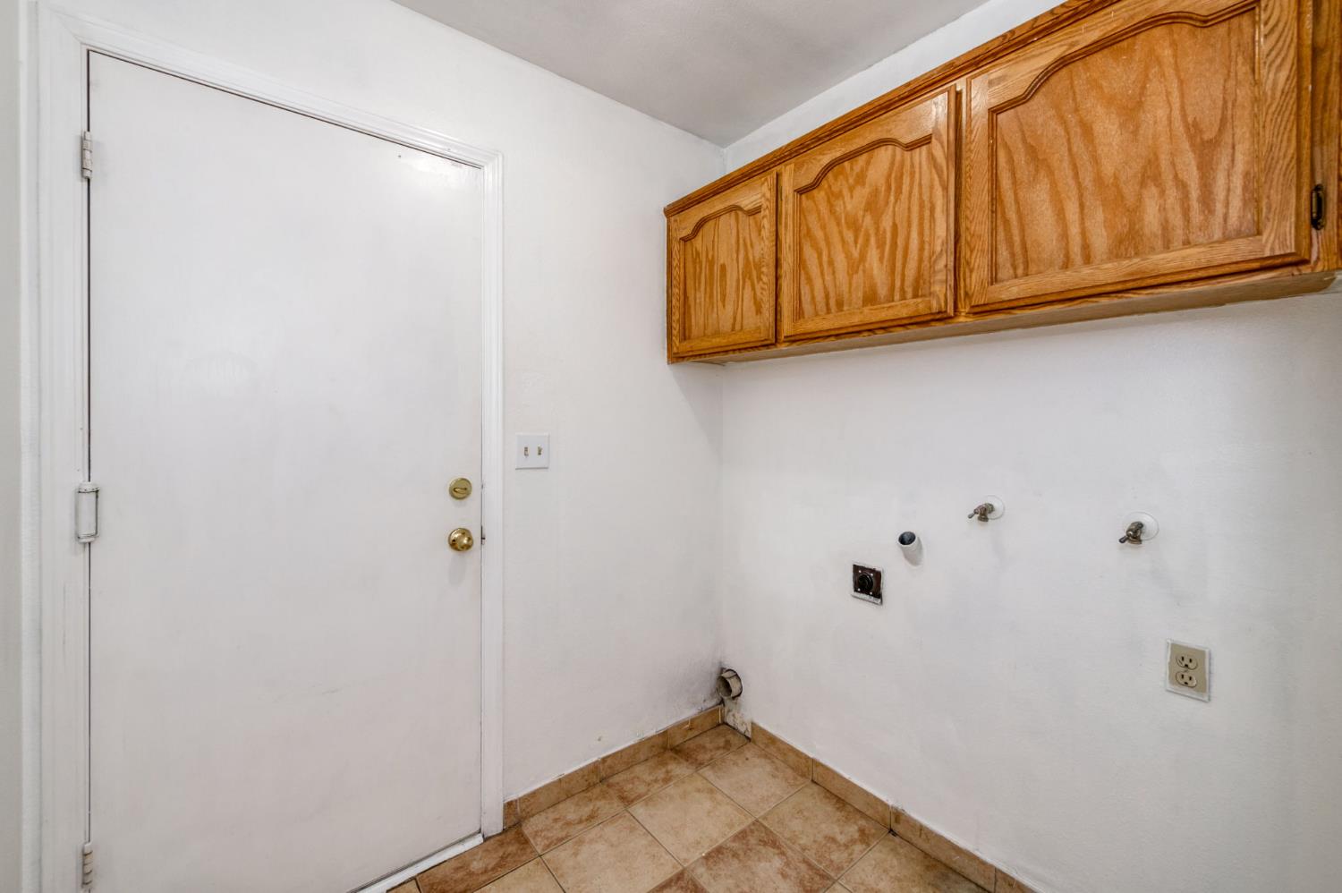 3340 N Dante Ave, Fresno, CA 93722