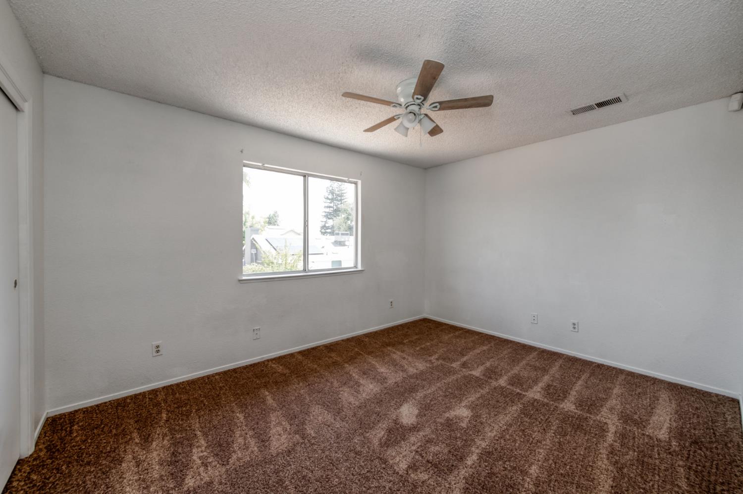 3340 N Dante Ave, Fresno, CA 93722