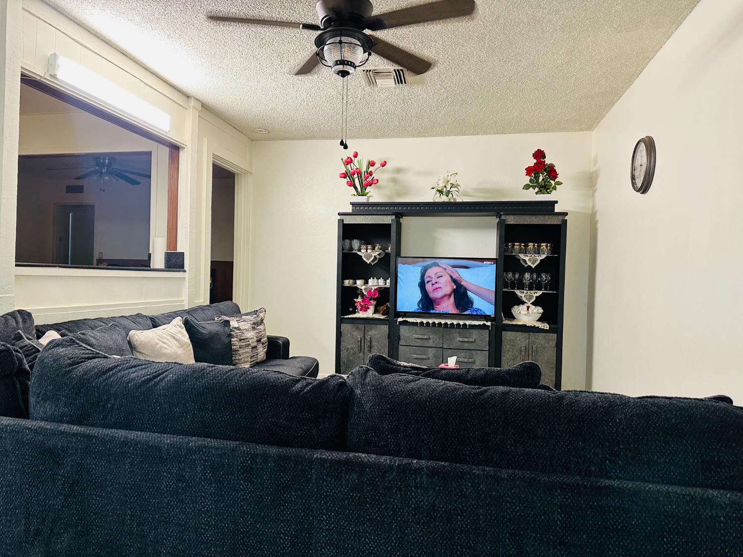 4704 E simpson Ave, Fresno, CA 93703