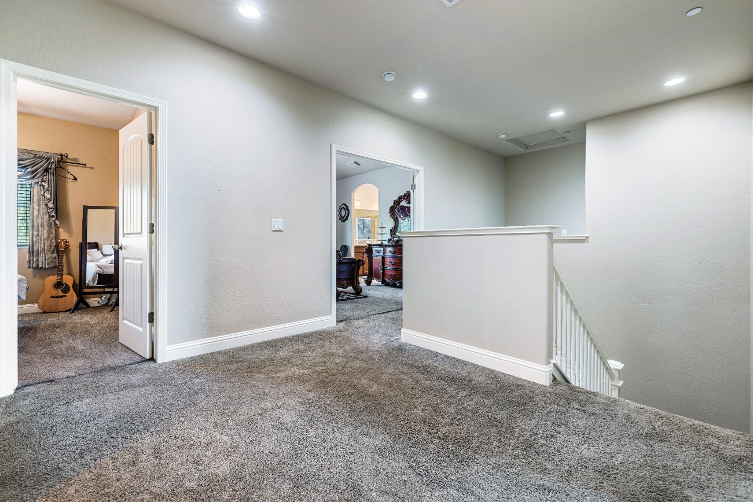 6712 W Lucas Dr, Fresno, CA 93722