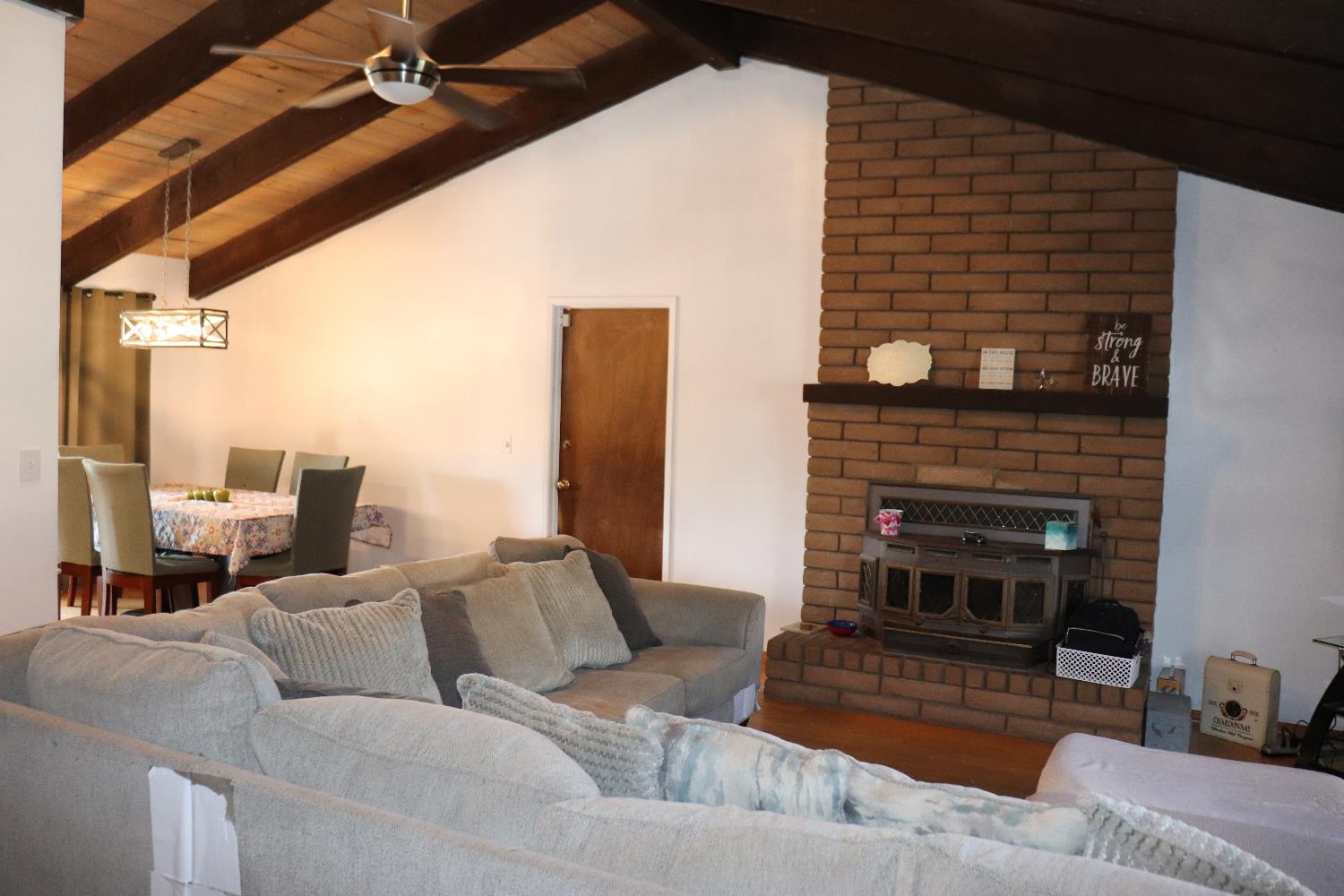 3535 Gaynor St, Selma, CA 93662