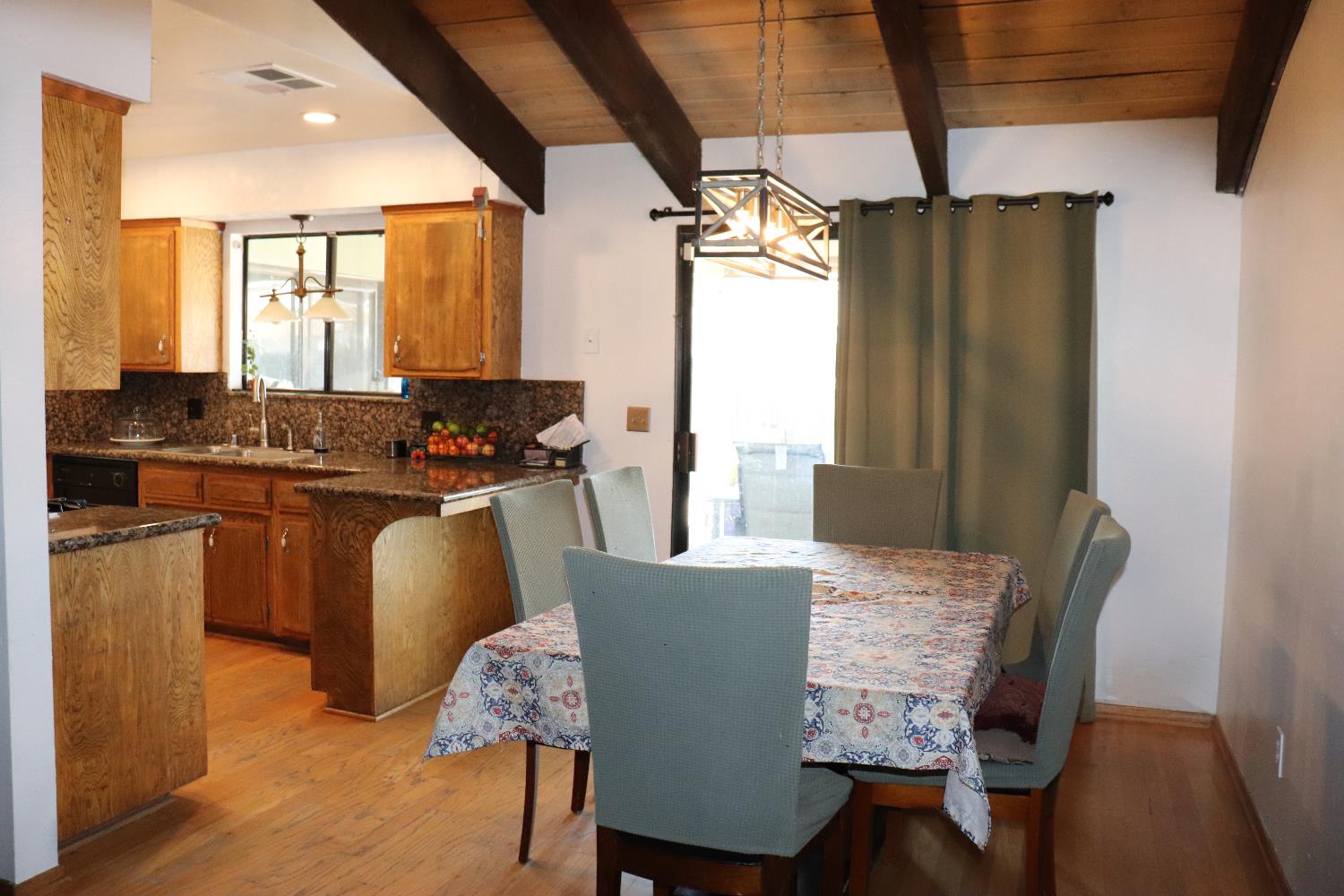 3535 Gaynor St, Selma, CA 93662