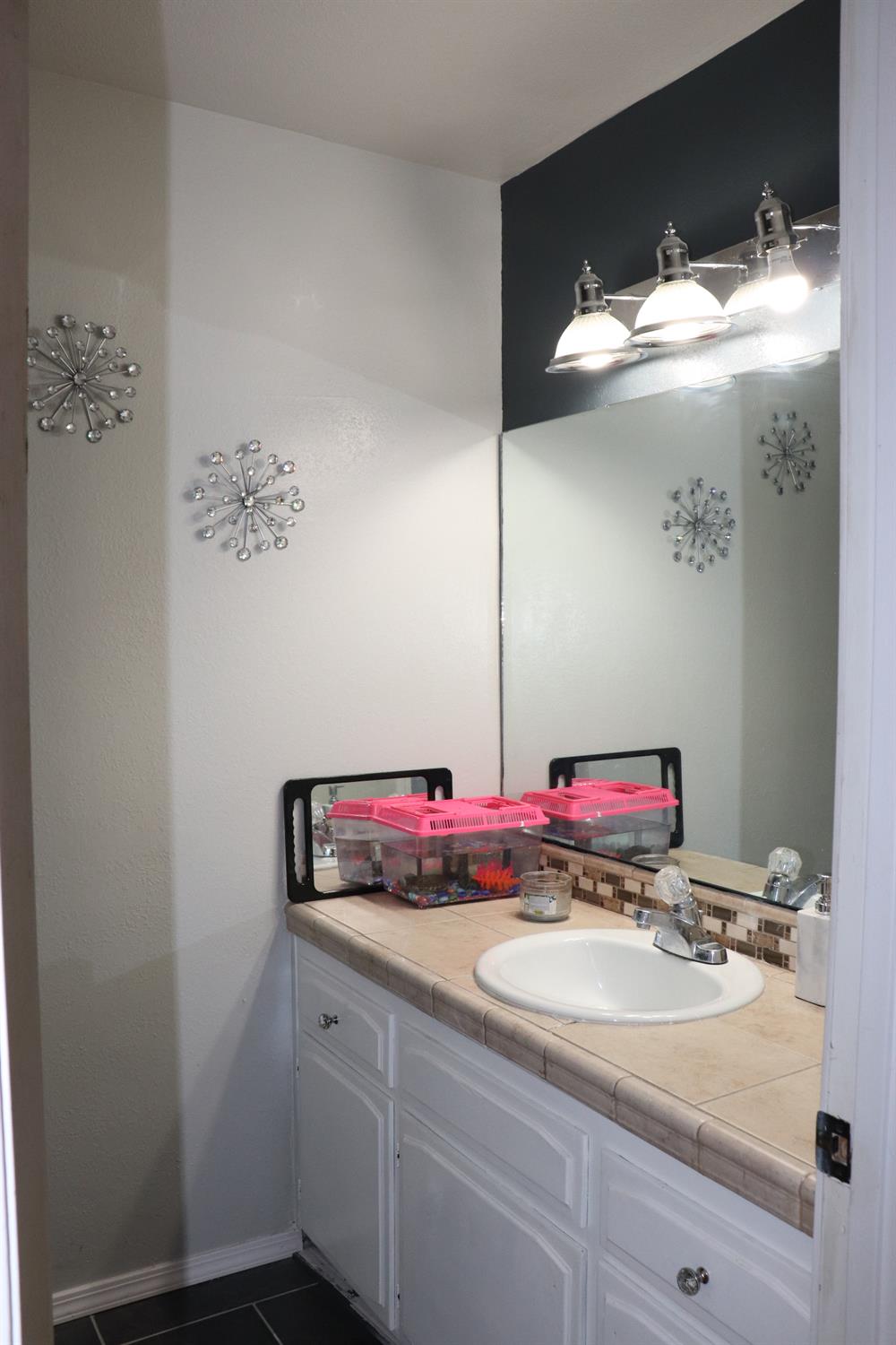 3535 Gaynor St, Selma, CA 93662