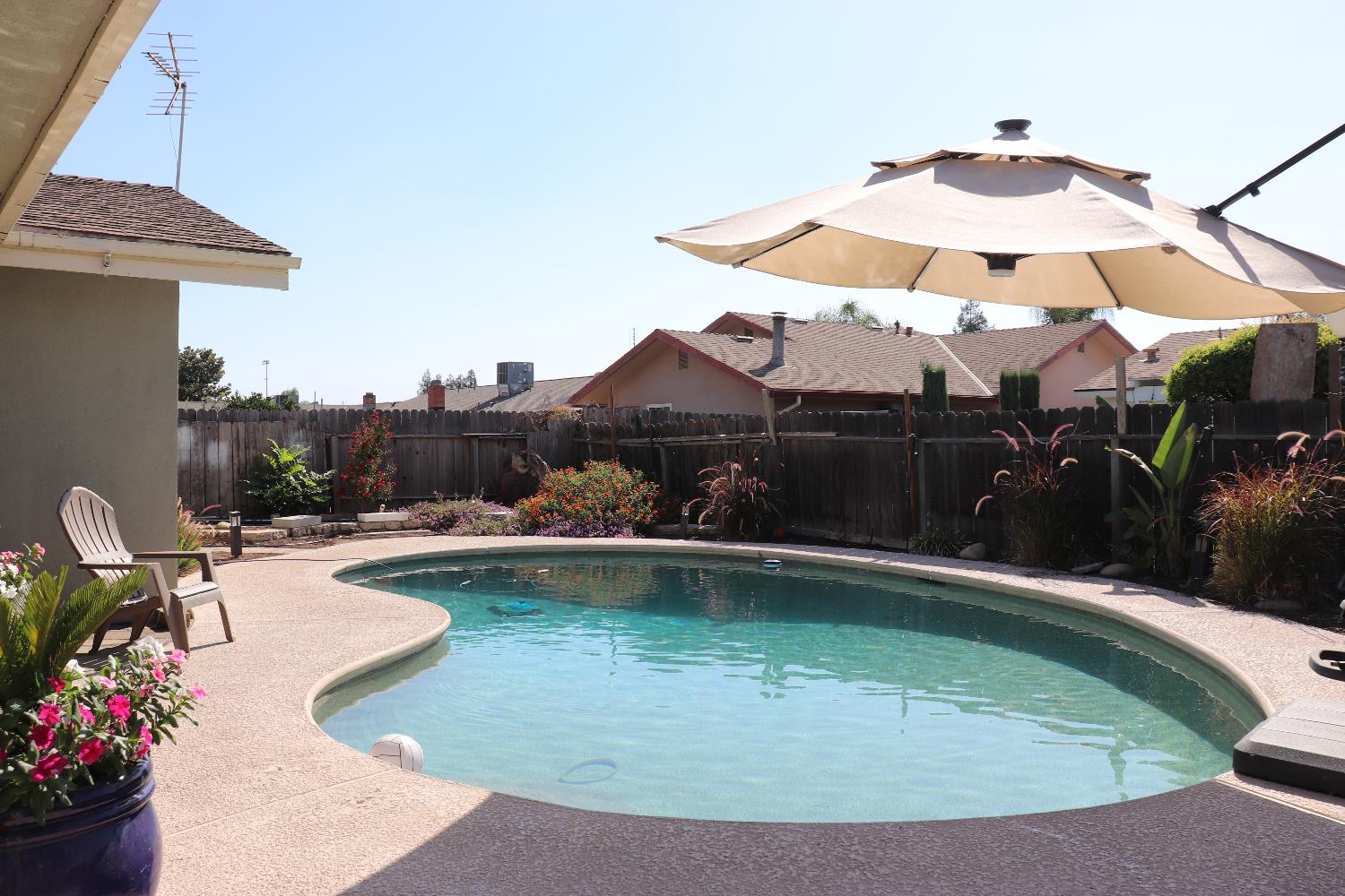 3535 Gaynor St, Selma, CA 93662