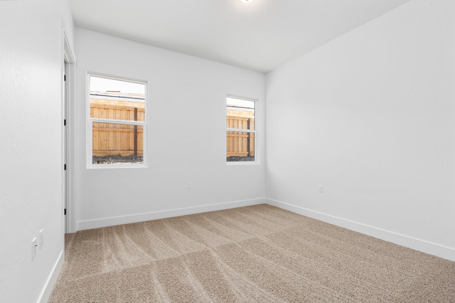 8388 Iron Creek Dr, Friant, CA 93626