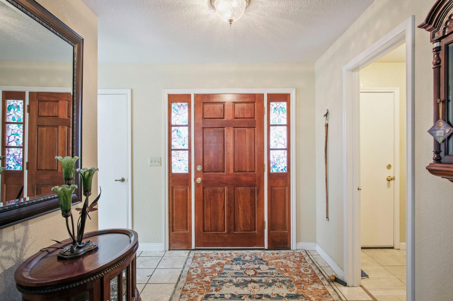 2185 Garden Circle Dr W, Manteca, CA 95336