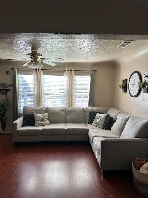 1112 Sonoma Ave, Chowchilla, CA 93610