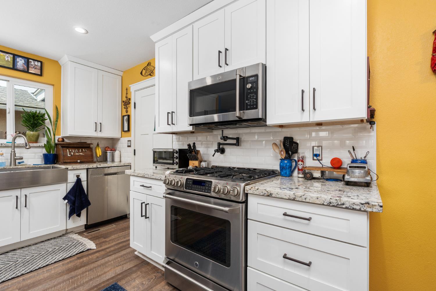 6776 N Woodrow Ave, Fresno, CA 93710