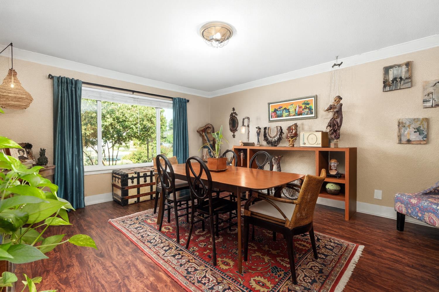 6776 N Woodrow Ave, Fresno, CA 93710