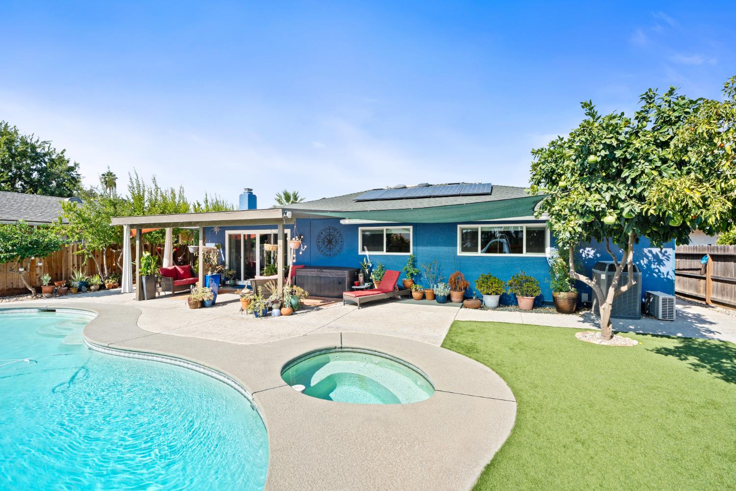 6776 N Woodrow Ave, Fresno, CA 93710