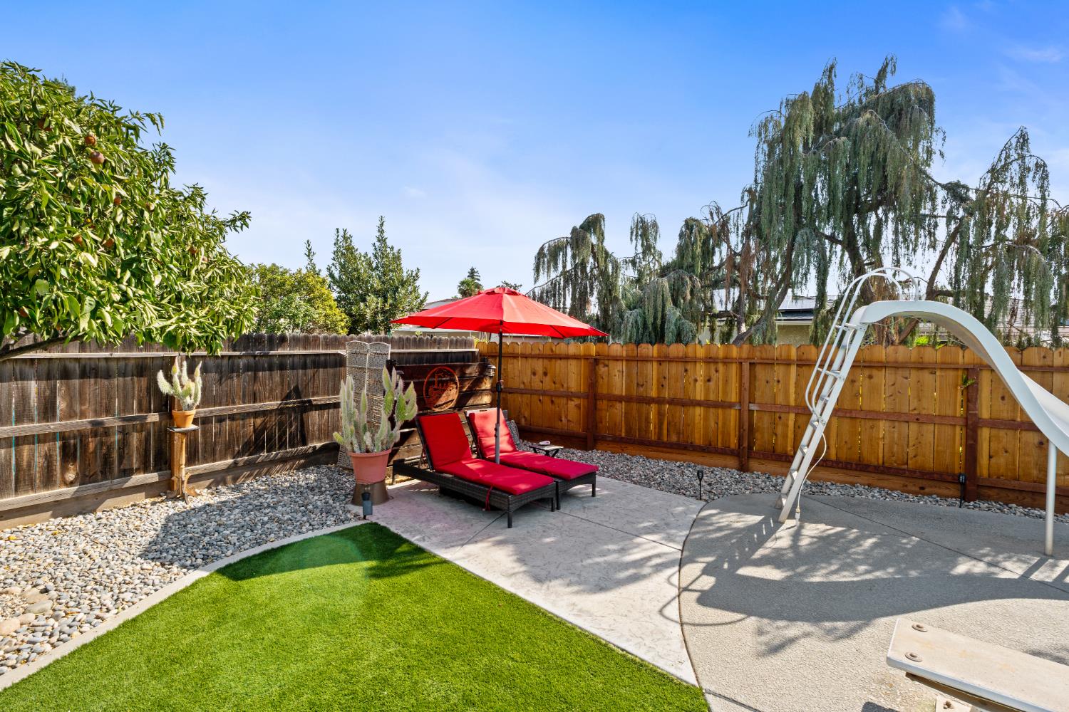 6776 N Woodrow Ave, Fresno, CA 93710