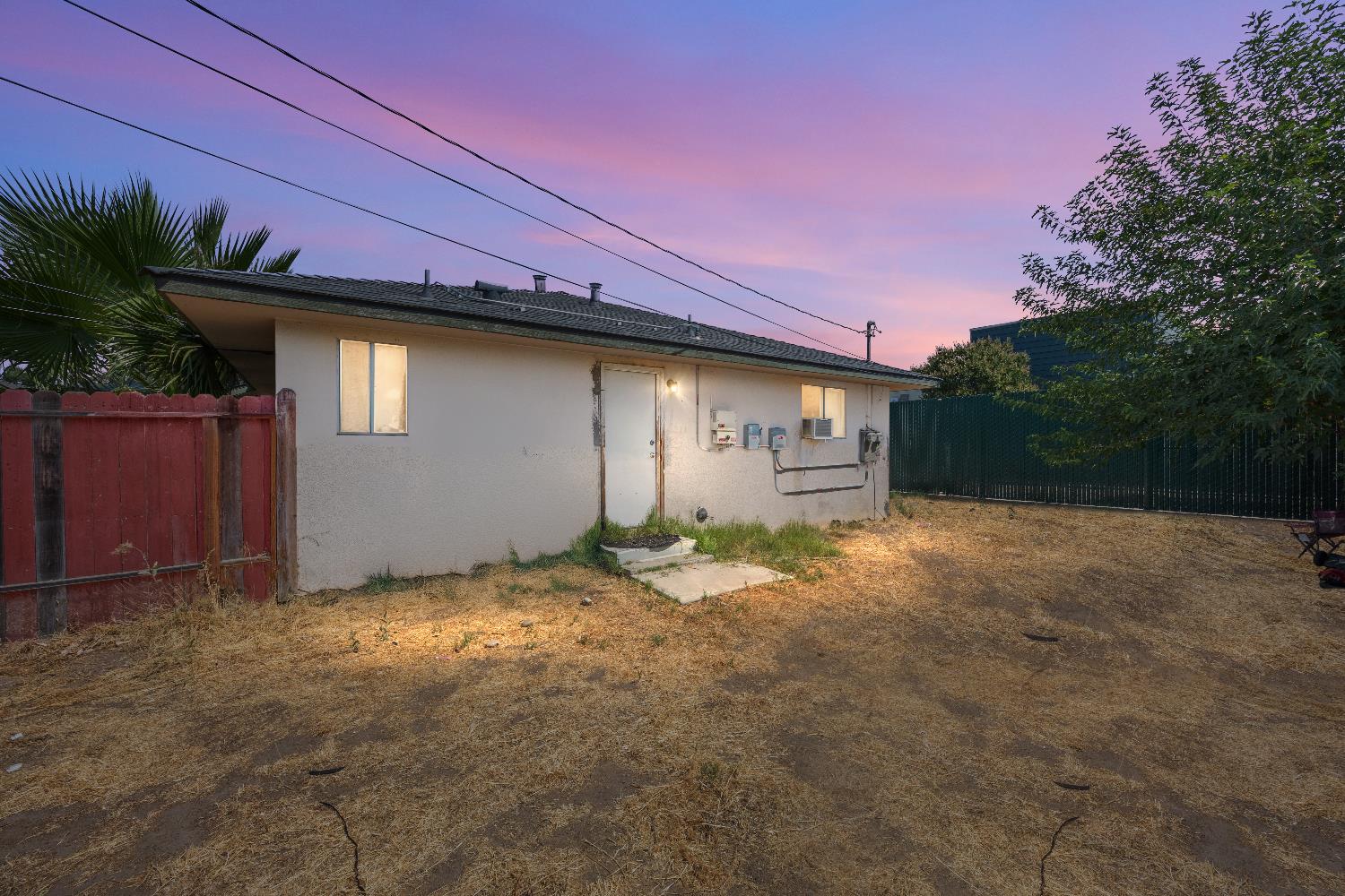 3626 E Lowe Ave, Fresno, CA 93702