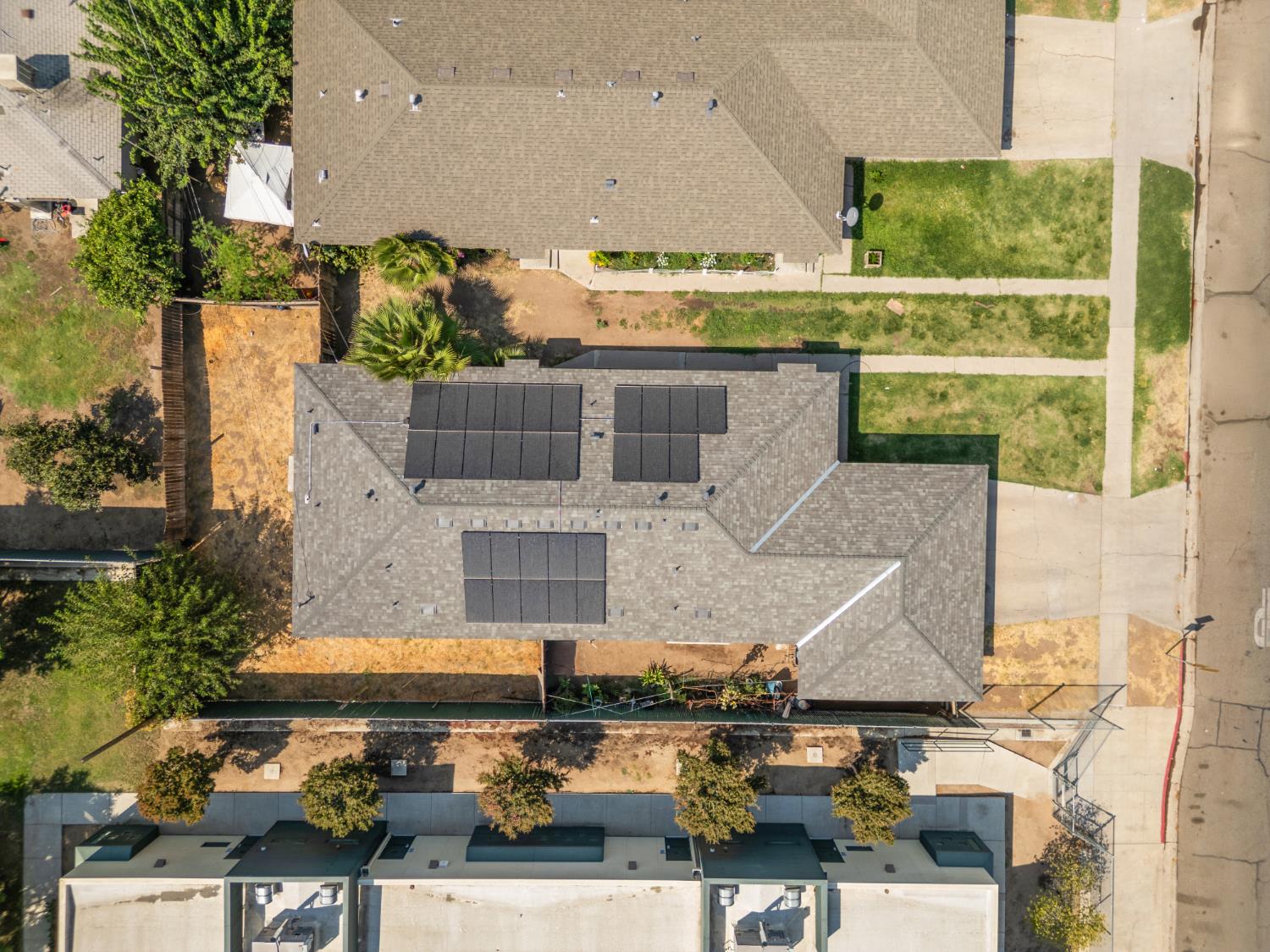 3626 E Lowe Ave, Fresno, CA 93702