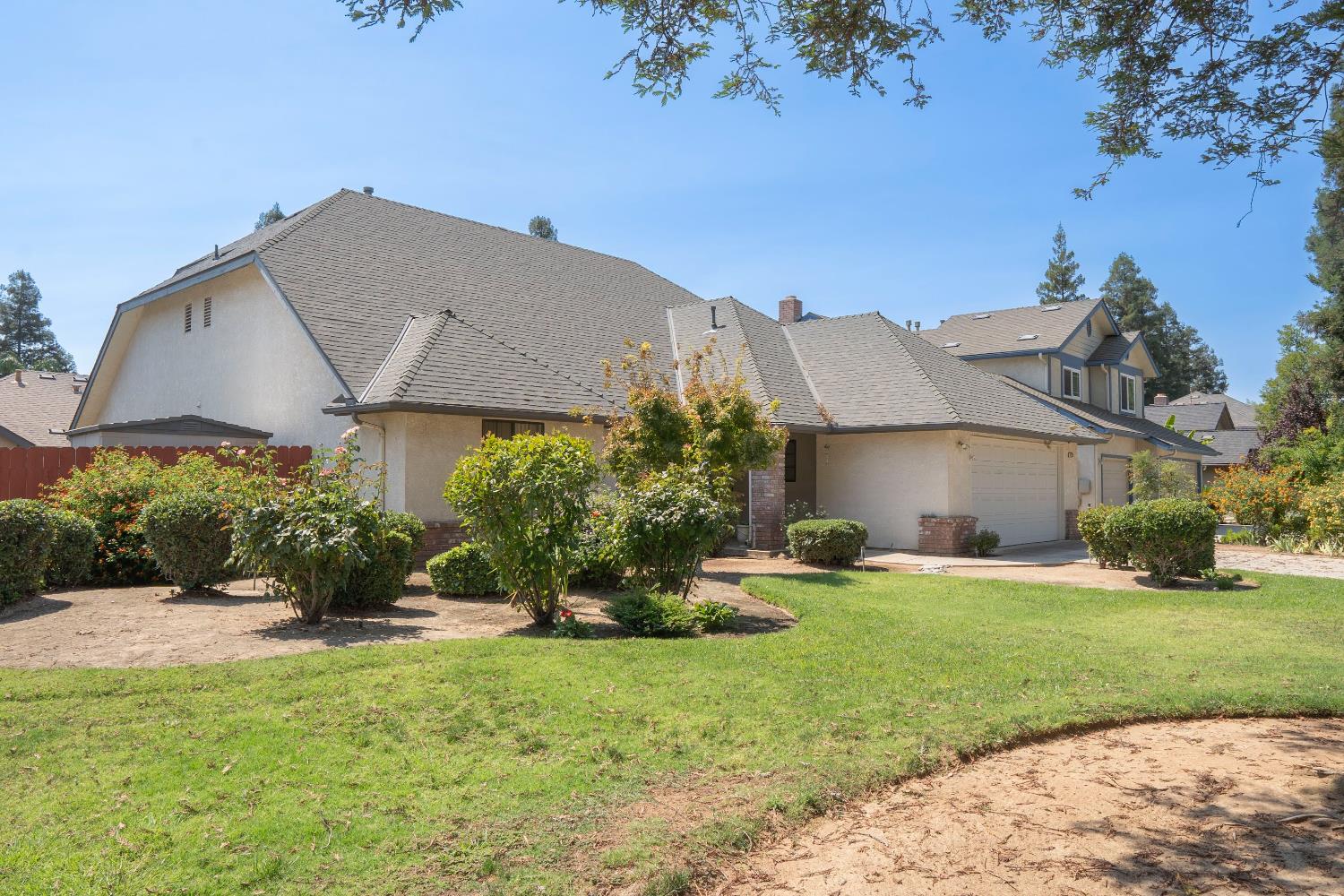 4229 W Palo Alto Ave, Fresno, CA 93722