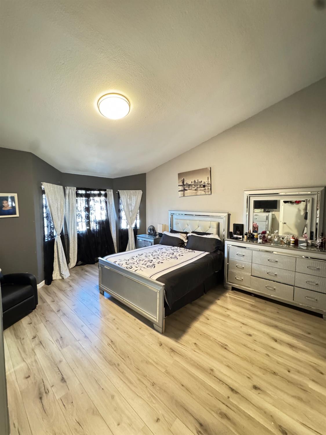 475 Whitney Ave, Vallejo, CA 94589