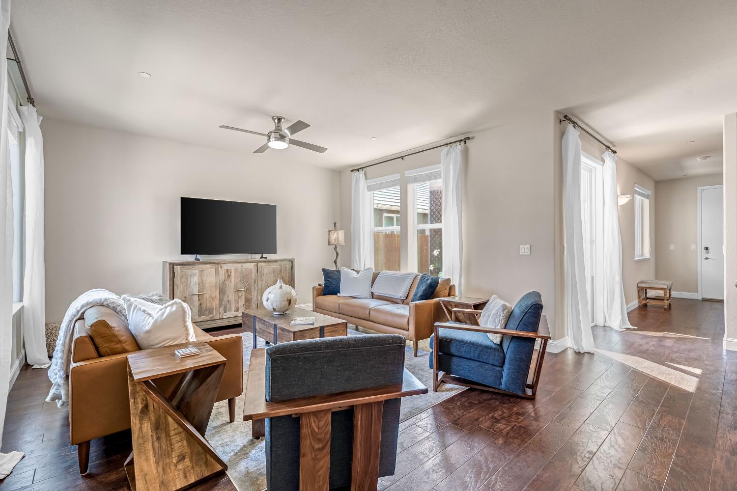 11333 N Garden Sage Ave, Fresno, CA 93730