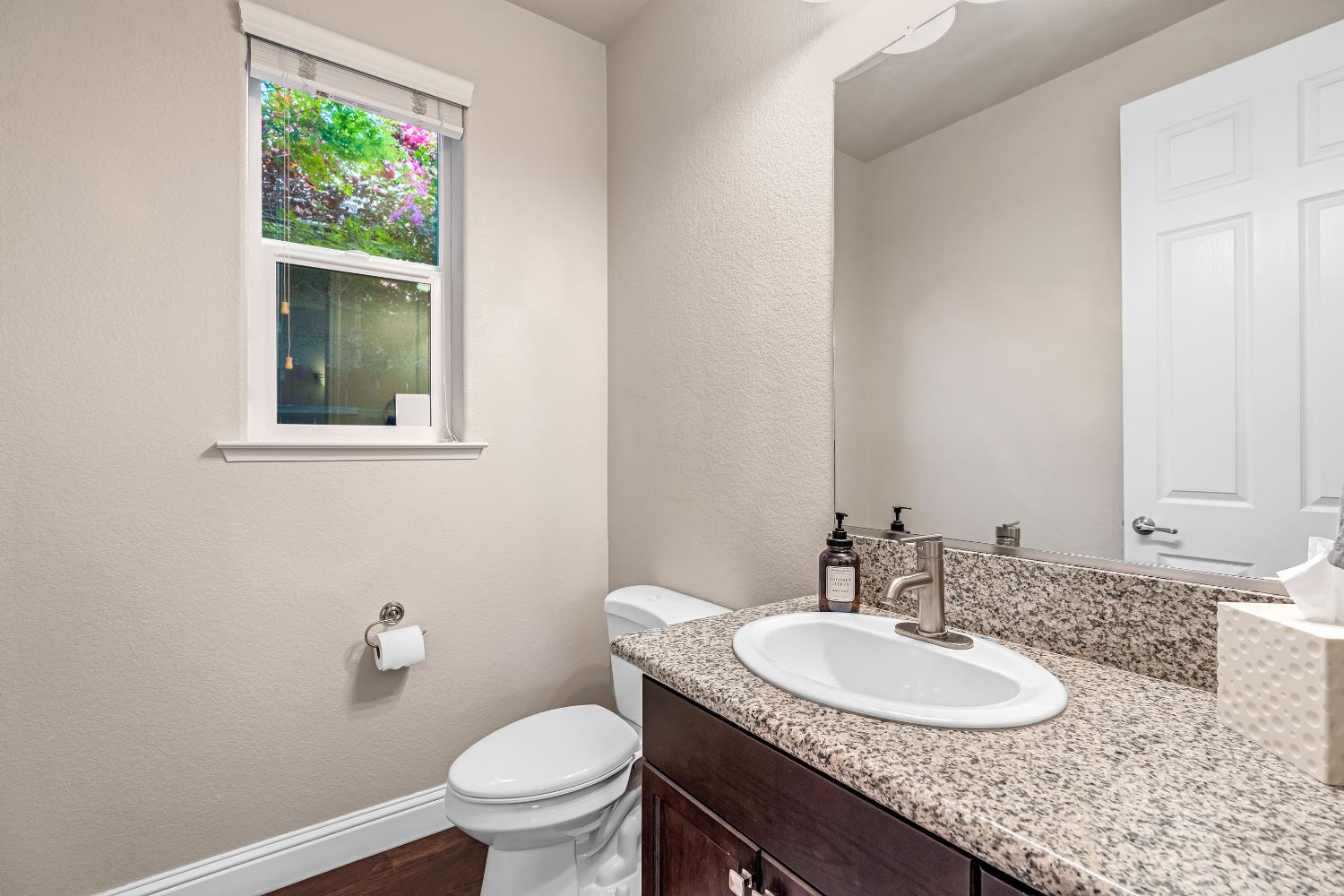 11333 N Garden Sage Ave, Fresno, CA 93730