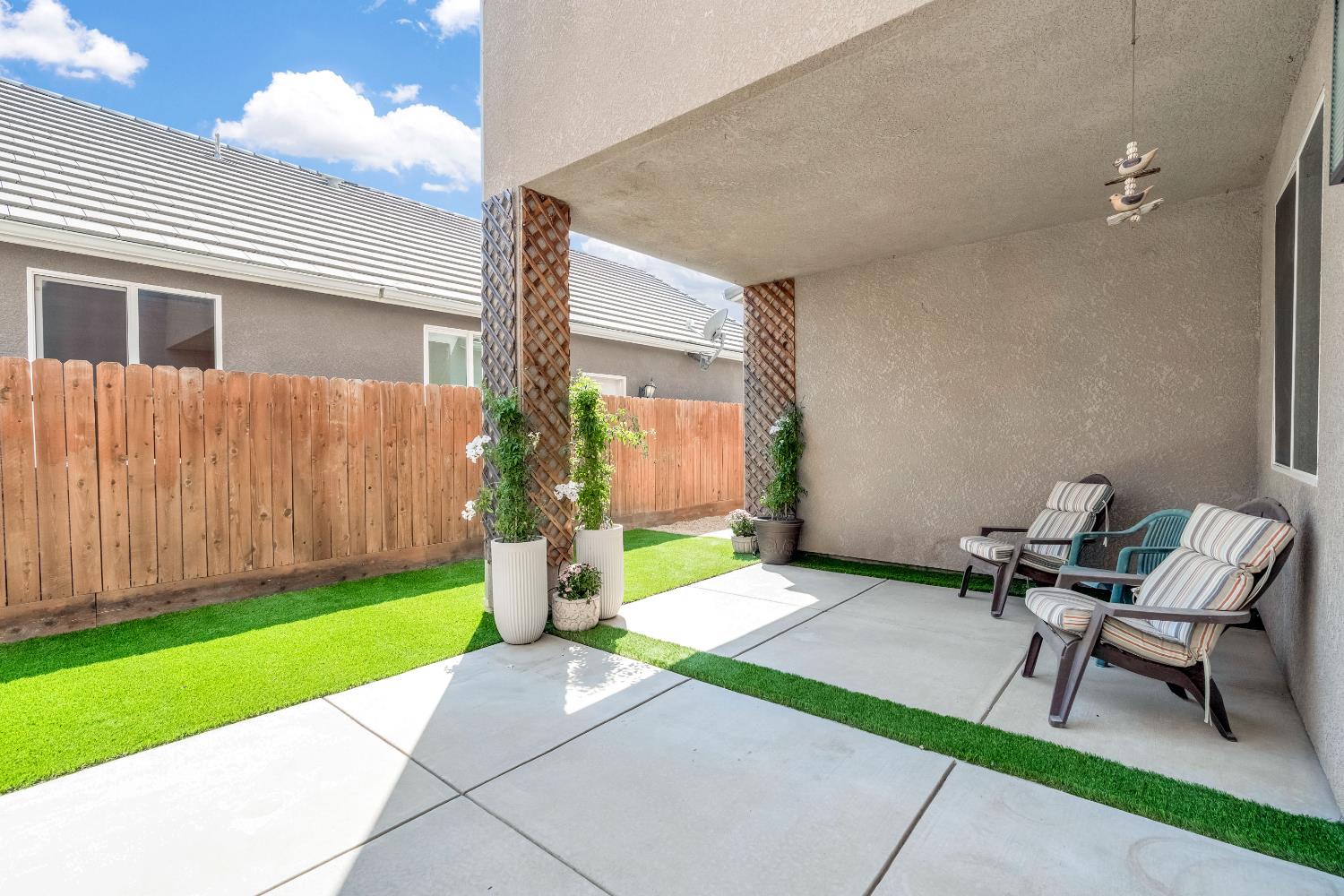 11333 N Garden Sage Ave, Fresno, CA 93730