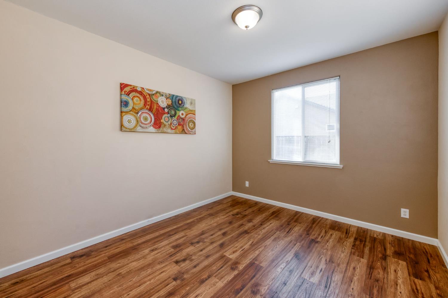 3640 Vermont Ln, Clovis, CA 93619