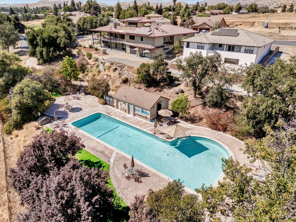 32588 Greene Dr, Springville, CA 93265