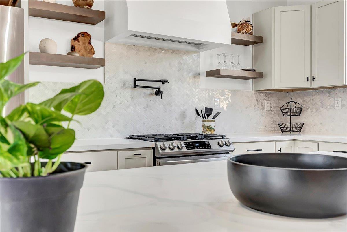 32588 Greene Dr, Springville, CA 93265