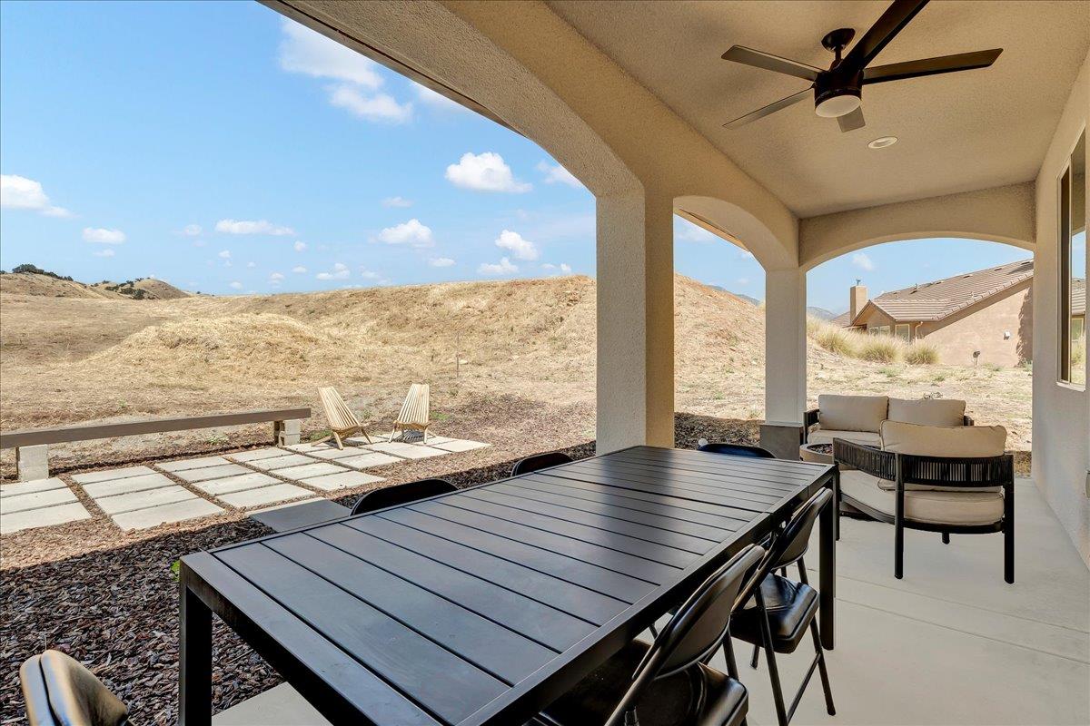 32588 Greene Dr, Springville, CA 93265