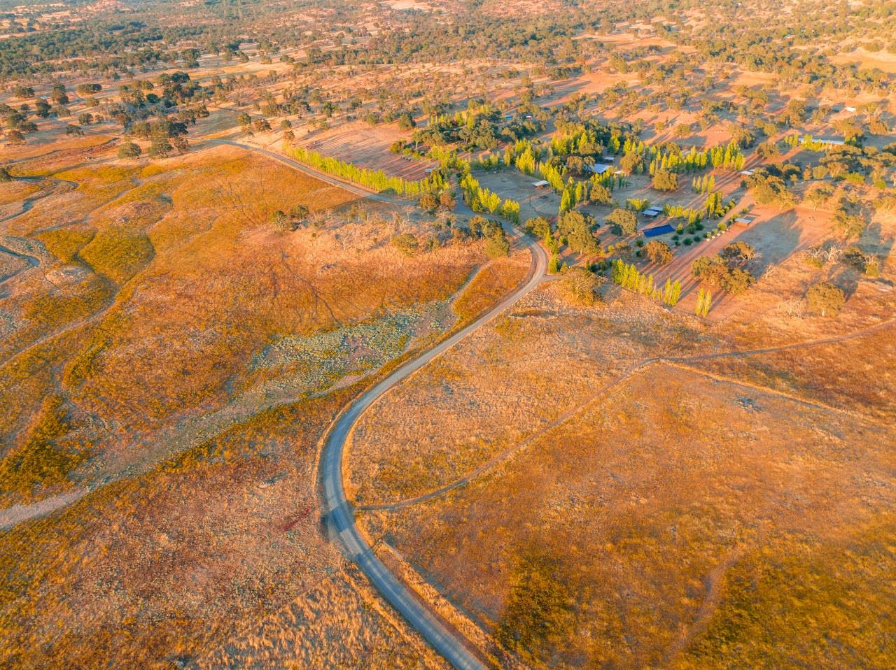 2553 Old Highway, Catheys Valley, CA 95306