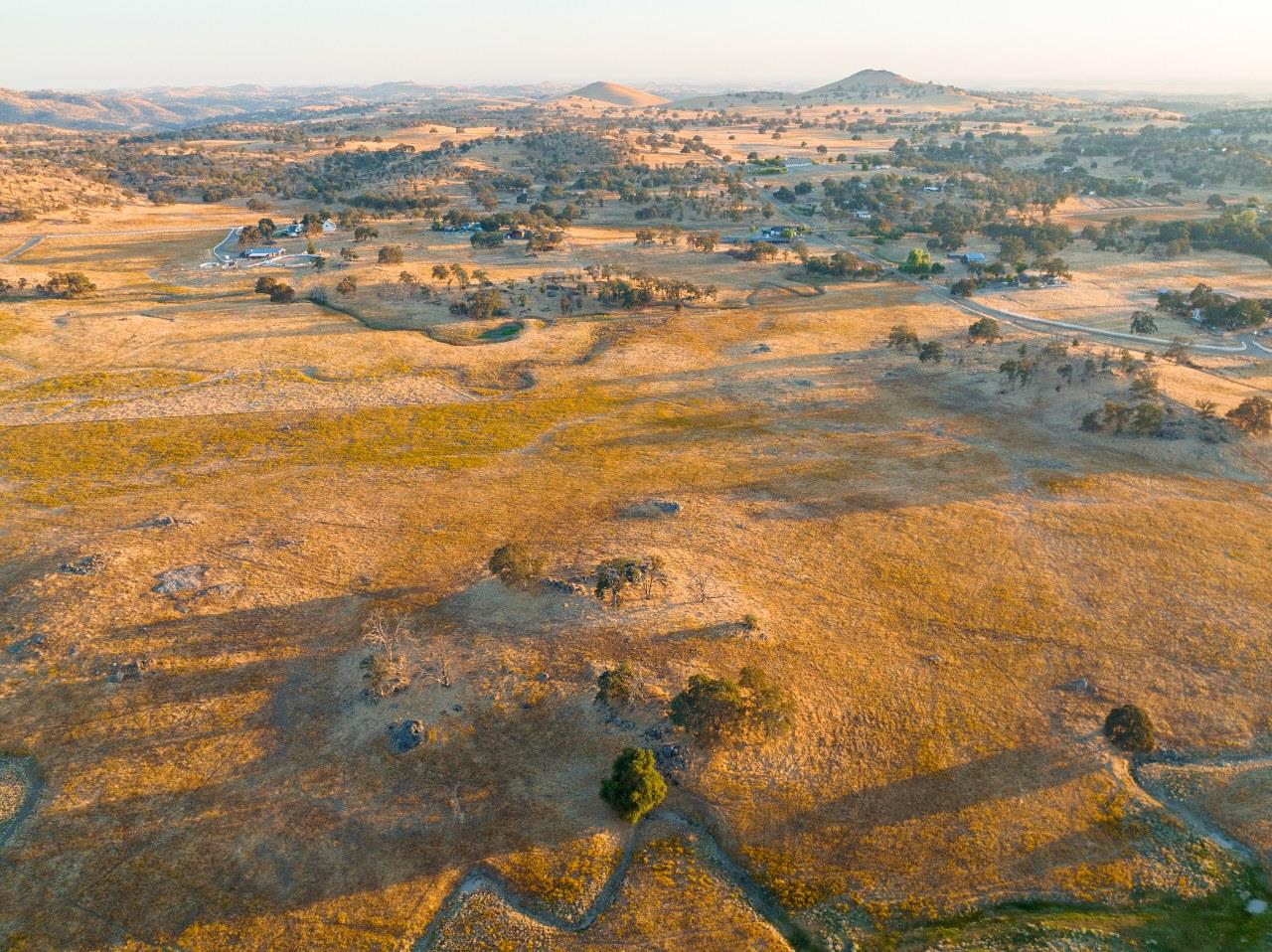 2553 Old Highway, Catheys Valley, CA 95306